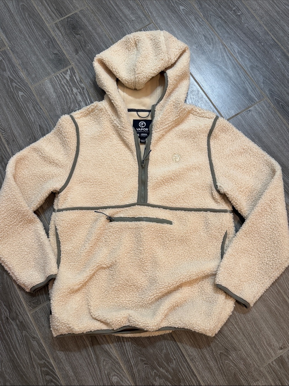 Womens Vapor apparel Cream Sherpa Fleece Hoodie olive piping size small EUC